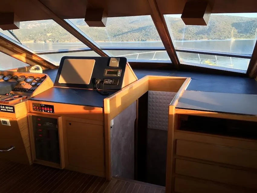 Hotel en barco Boats & Breakfast Genova Porto Antico One Hotel